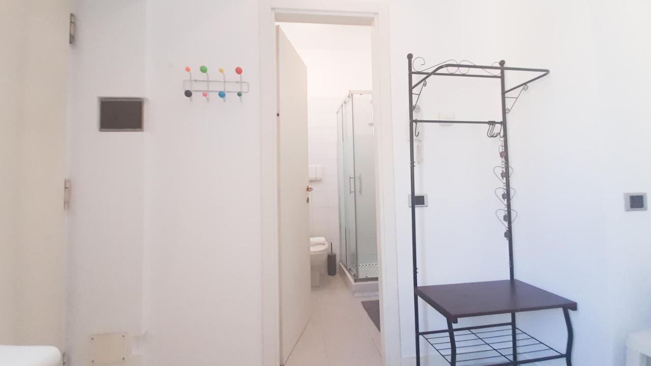 Joivy Light Isola Studio Milan Exterior photo